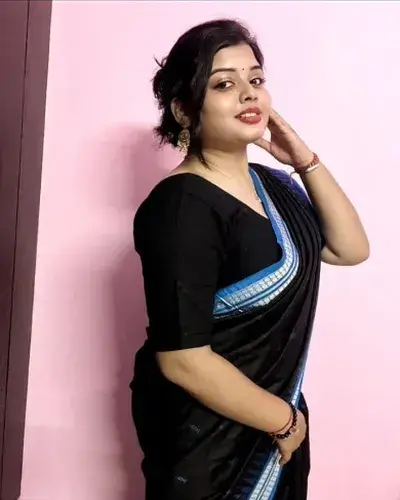 Call Girl in Vagator